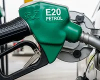 E20 પેટ્રોલ બંધ નહીં કરે સરકાર? કહ્યું- 1 લાખ કરોડ અને ખેડૂતો સાથે સંકળાયેલો છે આખો મામલો