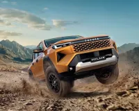  Toyota Hilux ભારતમાં લોન્ચ, 4x2 વર્ઝન પણ થયું લોન્ચ, જાણી લો કિંમત