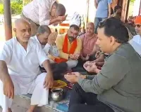 વીડિયો કોલ પર પિતાના અંતિમ સંસ્કાર કરાવનારી 3 દીકરીમાંથી કોઈ અસ્થિ વિસર્જનમાં પણ ન દેખાયું