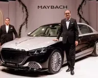 ફક્ત 30 લોકો માટે લોન્ચ થઈ Mercedesની આ કાર; બેડરૂમ જેવો આરામ, 34KM માઇલેજ... પણ કિંમત અધધધ