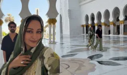 સોનાક્ષી પહેલી વાર પતિ સાથે મસ્જિદ ગઈ, પતિ ઝહીરે કહ્યું કે- 'ધર્મ પરિવર્તન માટે...'