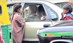 ભારતનું ભવિષ્ય દેશભરમાં ટ્રાફિક સિગ્નલો પર ભીખ માંગે છે!