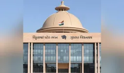 મંત્રી-ધારાસભ્યોને માન-સન્માન ન આપનારા અધિકારીઓની ખેર નહીં, થશે કાર્યવાહી