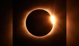 17 તારીખે વર્ષનું પહેલું સૂર્યગ્રહણ, શું ભારતમાં સૂતક કાળ લાગૂ થશે? નોંધી લો ટાઈમિંગ