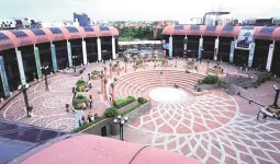 દિલ્હીનો પહેલો મોલ અંસલ પ્લાઝા બની ગયો 'ભૂતિયું ઘર', જાણો કેમ થઇ ગયો બરબાદ