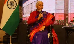 શું છે 'ચીન+1' રણનીતિ, જેનો ભારત-અમેરિકા ટ્રેડ ડીલ ફાઇનલ થવા પર નિર્મલા સીતારમણે કર્યો ઉલ્લેખ?