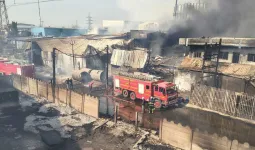 સુરતની એથર ઇન્ડસ્ટ્રીઝમાં ફરી આગ, શેર ઉચકાયો, 2023માં 100 કરોડનો વીમો ક્લેઇમ 