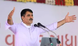 શંકરભાઈ ચૌધરી: જેમણે પશુપાલન, ખેતી, સહકારી કામ અને રાજકારણમાં પોતાની જવાબદારી નિભાવીને ઘણા લોકોનું જીવન સુધાર્યું છે