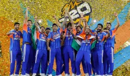 BCCIએ વર્લ્ડ ચેમ્પિયન ટીમ ઇન્ડિયા પર કરી દીધી ધનવર્ષા, આટલા કરોડના ઇનામની જાહેરાત