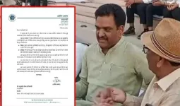 કલેક્ટર આવશે ત્યારે જ કાર્યક્રમ શરૂ થશે; મંત્રીજી રાહ જોઈને નીકળી ગયા, ત્યારે DM-SP આવ્યા!