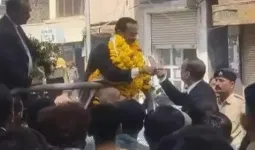 ‘જે થાય એ કરી લેવાનું... હું બેઠો છું...’, ભાવનગરમાં જજ અને વકીલ વચ્ચે તું તું મેં મેં; જાણો શું છે આખો મામલો