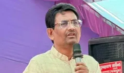 ‘સમૃદ્ધ લોકોને તમારો દેખાડો જોવાનો સમય નથી, સંતાનો સવાલ પૂછશે કે તમને સમજણ હતી તો આવો વટ કેમ માર્યો?’, આવું કેમ બોલ્યા અલ્પેશ ઠાકોર?