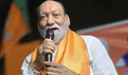 ‘સરકારની જનકલ્યાણકારી યોજનાઓને લોકો સુધી પહોંચાડવામાં આપણે કાચા પડી ગયા...’, આ શું બોલી ગયા ભાજપના ધારાસભ્ય કુમાર કાનાણી?