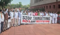 વિપક્ષ હંગામો મચાવી રહ્યું છે તે નવા FCRA બિલમાં એવું શું છે?