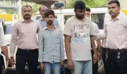 આ લોકો અમદાવાદ ફ્લાઈટ પકડીને IPL મેચ જોવા નહીં, પણ મોબાઈલ ફોન ચોરવા આવતા