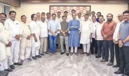 ઉદ્ધવ જૂથમાં વધુ એક બળવો થવાનો છે? હવે 3 ધારાસભ્યો અને 1 MLC બેઠકમાંથી ગાયબ