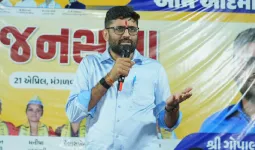 જો ખેડૂતો શાંતિપૂર્વક આંદોલન કરે તો તમારી સરકાર સાંભળતી નથી, તો હવે ખેડૂતોએ શું કરવું?