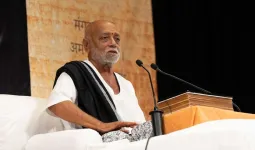  હાર્વર્ડમાં મોરારી બાપુની 982મી રામકથાનો દિવ્ય આરંભ