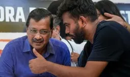મૂડ ઓફ ધ નેશન સર્વેમાં PM પદની રેસમાં કેજરીવાલથી આગળ અભિજીત દિપકે; જાણો રાહુલ ગાંધી કયા નંબરે