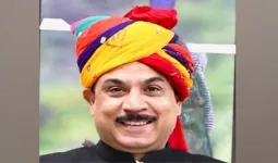 IASએ તેમની IPS પત્ની સાથે ખરીદી લીધા 40 વિલા, પછી તેને ભાડે આપી દીધા; હવે સામે આવી કહાની