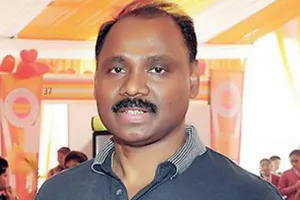 જી. સી. મુર્મુની ઘરવાપસી; ગુજરાતના વહીવટી તંત્રમાં તોળાઇ રહેલા ફેરફારો