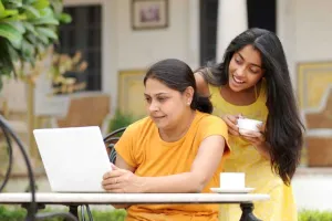 મમ્મી-પપ્પા અને સંતાનોનું સોશિયલ મીડિયા