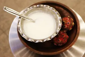 ખબર છે કેમ થાય છે શુભ કામની શરૂઆત દહીં-ખાંડ સાથે?