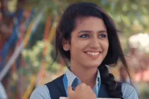 પ્રિયાનો નવો વીડિયો વાયરલ, સાયન્સ લેબમાં રોમાન્સ કરતી જોવા મળી