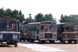 પાકિસ્તાનમાં હવે ગાયના છાણથી ચાલશે બસો, કારણ જાણીને ચોંકી જશો