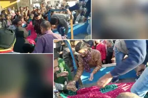 કારની ટક્કરથી વિદ્યાર્થીનીનું મોત, એમ્બ્યુલન્સ ન આવતા મૃતદેહને છકડામાં લઈ જવાયો