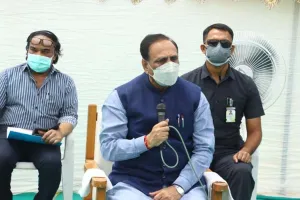 આ કાર્ડધારકો કોરોનાગ્રસ્ત દર્દીઓને પ્રાઇવેટ હોસ્પિટલમાં 50000 સુધી રાહત મળશે