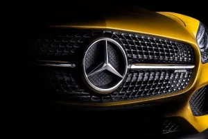 વિશ્વની સૌથી મોંધામાં મોંઘી કાર રૂ. 1109 કરોડમાં વેચાઇ