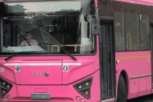 સુરતને બે વર્ષની રાહ બાદ મળ્યા પ્રથમ મહિલા BRTS પાઇલટ: 'પિંક બસ' દોડશે