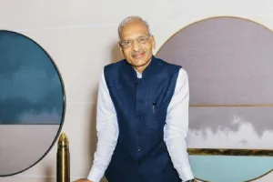 પૈસાના અભાવે ઘર છોડીને સ્ટેશનો પર રહ્યા, આજે 64000 કરોડની માલિક