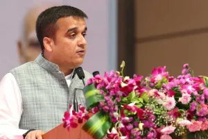 ગુજરાત પોલીસ સ્માર્ટ બની, કોન્સ્ટેબલોએ AI-ડ્રોનથી પકડ્યો 1.9 કરોડનો ગાંજો: હર્ષ સંઘવી