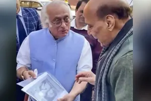 જયરામ રમેશે રાજનાથ સિંહને સરદાર પટેલની દીકરીની ડાયરી કેમ આપી? બોલ્યા- ‘જરૂર વાંચજો..’