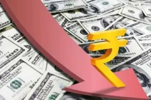 ડોલર સામે રૂપિયો ઈતિહાસની સૌથી નીચી સપાટીએ, તેનાથી જનતાને શું અસર થાય?