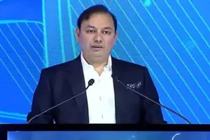 અદાણી ગ્રુપ લગાવી રહ્યું છે વિશ્વનો સૌથી મોટો સૌર પ્લાન્ટ!