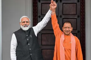 PM મોદી અને યોગીએ ક્યારેય તેમની રાજકીય શક્તિનો લાભ તેમના પરિવારને આપ્યો નથી