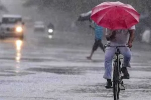 ગુજરાતમાં ફરી ‘માવઠા’નો ખતરો: આગામી 5 દિવસમાં કમોસમી વરસાદ અને કાતિલ ઠંડીની આગાહી