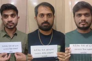 એલોવેરા પાવડરના નામે ખેલ, 22 કિલો પ્રતિબંધિત જપ્ત, 3 આરોપીઓની ધરપકડ