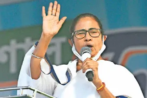 શું મમતા બેનર્જી પાસેથી તૃણમૂલ કોંગ્રેસ (TMC) પક્ષ ‘છીનવી’ શકાય? શું કહે છે કાયદો