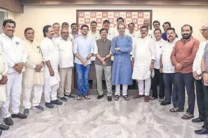 ઉદ્ધવ જૂથમાં વધુ એક બળવો થવાનો છે? હવે 3 ધારાસભ્યો અને 1 MLC બેઠકમાંથી ગાયબ
