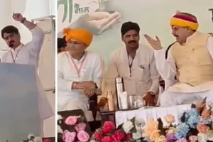 ‘…તો હું પગરખા પહેરવાનું છોડી દઈશ’ મંચ પર ભાજપના MLAના શપથથી CM પણ ક્ષોભનીયની સ્થિતિમાં મુકાયા