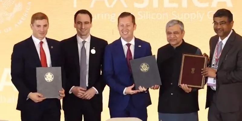 અમેરિકા સાથે 'પેક્સ સિલિકા'માં સામેલ થઈ ગયું ભારત, તે શું છે? ભારત નવો કિંગ કેવી રીતે બનશે?