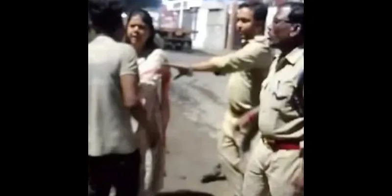 મહિલા અધિકારીએ ટ્રક ડ્રાઇવરને થપ્પડ મારતા થયો ગુસ્સે; કહ્યું- 'મેડમ, યુટ્યુબ પર મારા 5 લાખ ફોલોઅર્સ છે, હવે તમે મારી માફી માંગશો!'