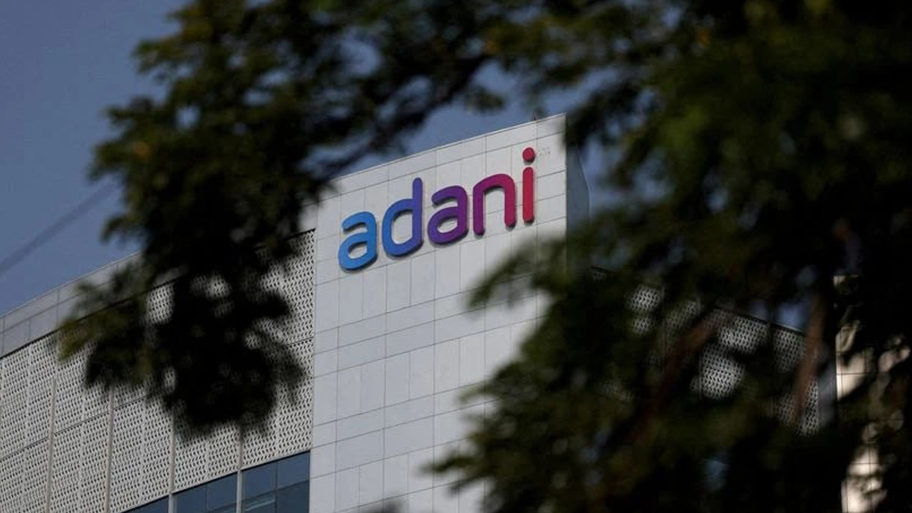 adani1