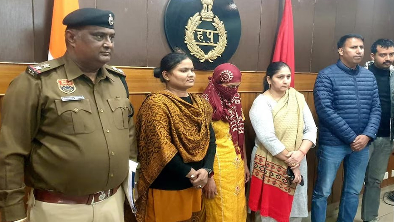 Female-'Psycho-Killer